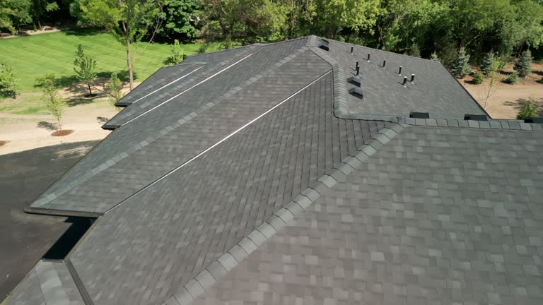 Best Roof Moss and Algae Removal  in North Royalton, OH